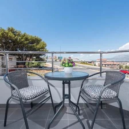 Dzeki דירה ספליט