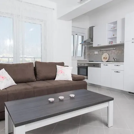 Апартаменты Dzeki